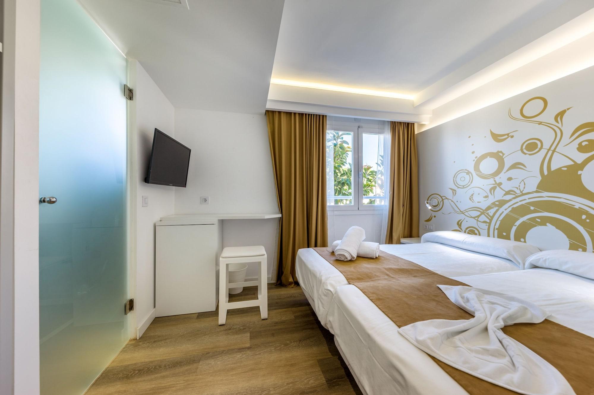 Welikehotel Triton Beach (Adults Only) Кала Ратьяда Экстерьер фото